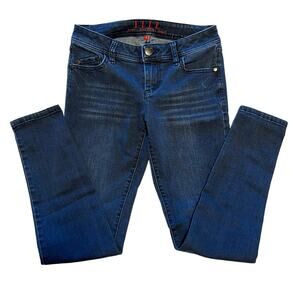 Elle Mid Rise Skinny Jeans Dark Wash Blue Denim Stretch size 2